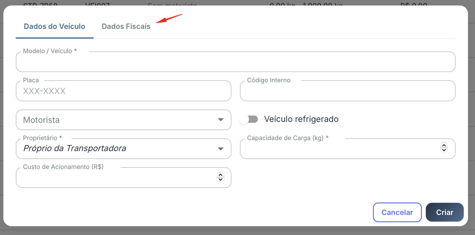 Formulário de cadastro de veículo com a aba Dados Fiscais